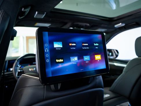 Used 2025 Cadillac Escalade V image 48