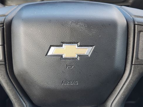 Used 2024 Chevrolet Silverado 2500 Custom w/ Custom Convenience Package image 29