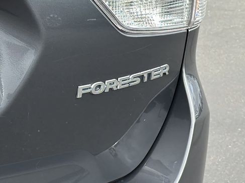 Used 2022 Subaru Forester AWD/4WD image 28