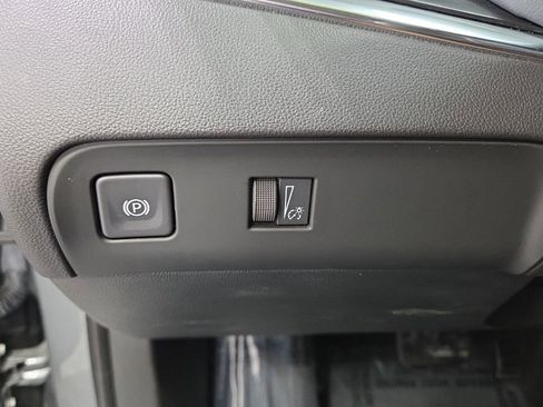 Used 2023 Buick Enclave Essence w/ Experience Buick Package image 31