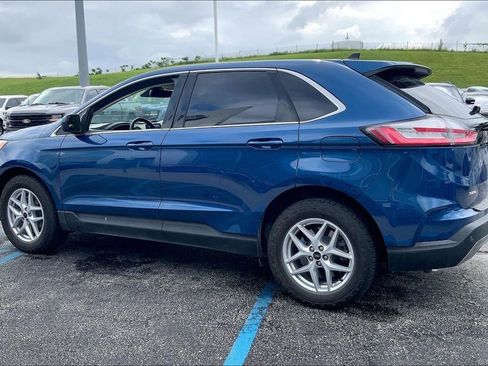 Used 2023 Ford Edge SEL AWD/4WD image 2