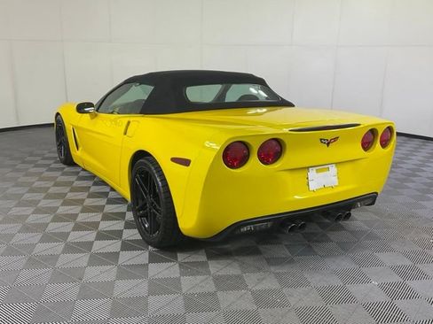 Used 2007 Chevrolet Corvette Convertible w/ Preferred Equipment Group RWD image 4