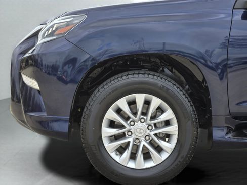 Used 2023 Lexus GX 460 Premium image 39