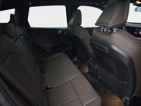 New 2026 BMW X3 xDrive30 w/ Premium Package image 11