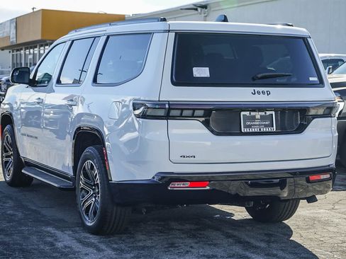 New 2026 Jeep Grand Wagoneer 4WD image 6