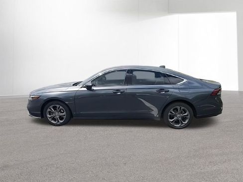 Used 2024 Honda Accord EX image 5