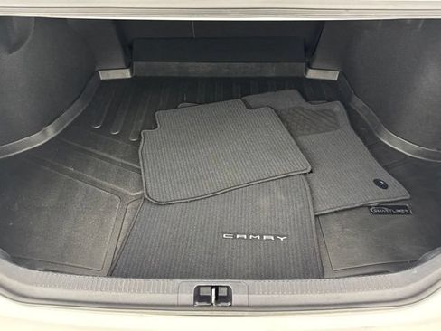 Used 2022 Toyota Camry SE FWD image 24
