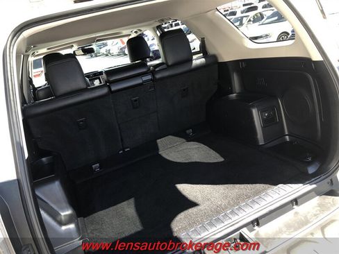 Used 2017 Toyota 4Runner Limited AWD/4WD image 19