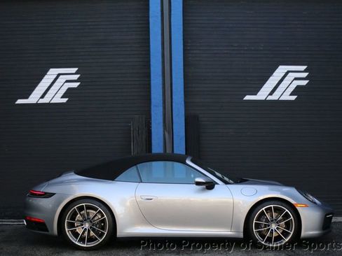 Used 2022 Porsche 911 Carrera image 15