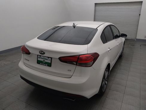 Used 2017 Kia Forte EX FWD image 7