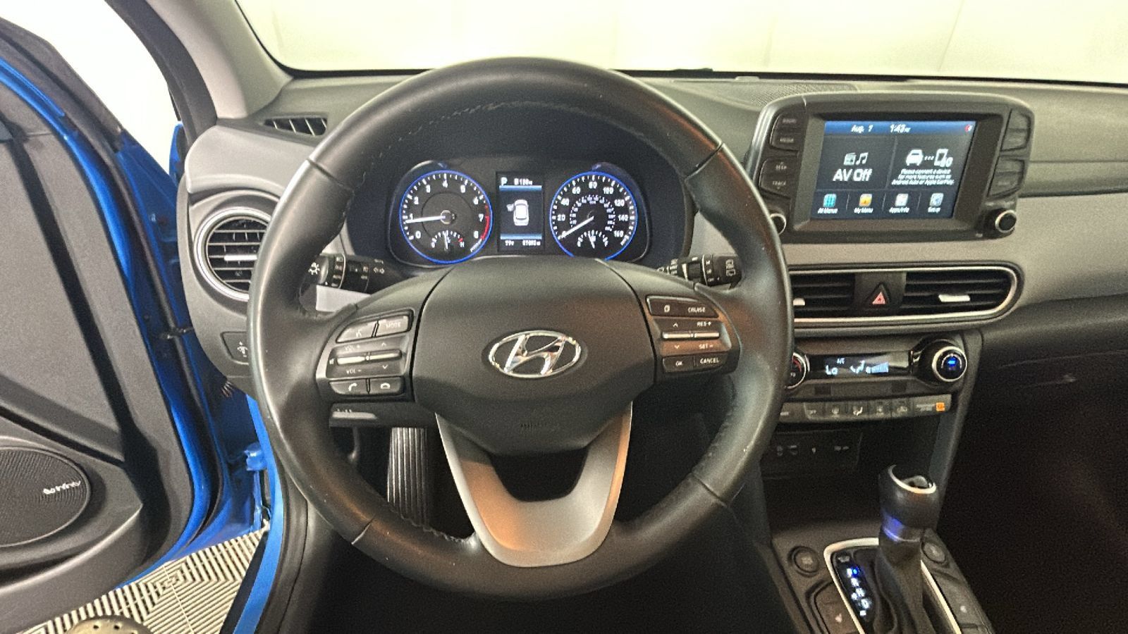 Used 2021 Hyundai Kona Limited AWD/4WD image 16