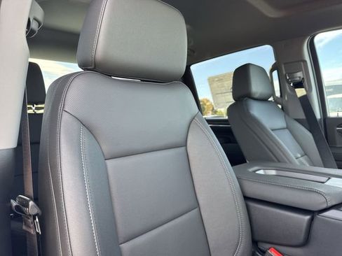New 2026 GMC Sierra 2500 SLT AWD/4WD image 24