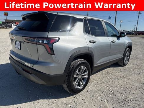 Used 2025 Chevrolet Equinox LT image 7