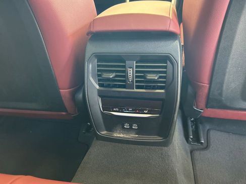 Used 2025 BMW M340i xDrive M340i xDrive image 33