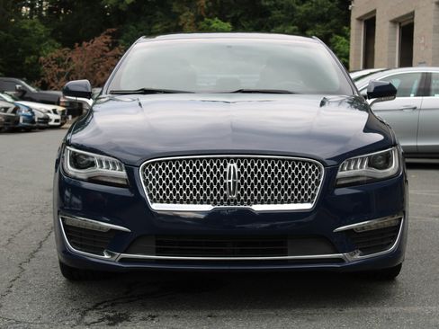Used 2018 Lincoln MKZ Reserve FWD image 3