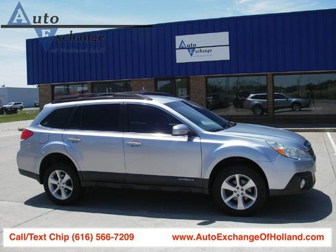 Used 2013 Subaru Outback 2.5i Premium w/ Popular Pkg 1A AWD/4WD image 1