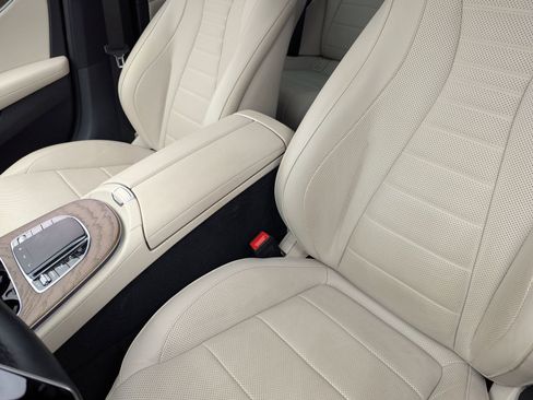 Used 2022 Mercedes-Benz E 450 4MATIC Sedan image 20