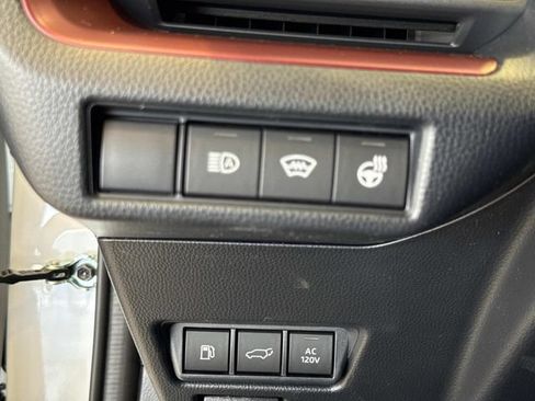 New 2026 Toyota Prius Plug-In Hybrid FWD image 21