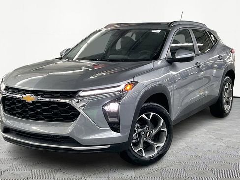 New 2026 Chevrolet Trax LT w/ Driver Confidence Package image 1
