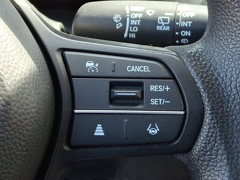 Used 2023 Honda HR-V LX image 19