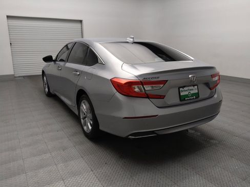 Used 2020 Honda Accord LX image 5