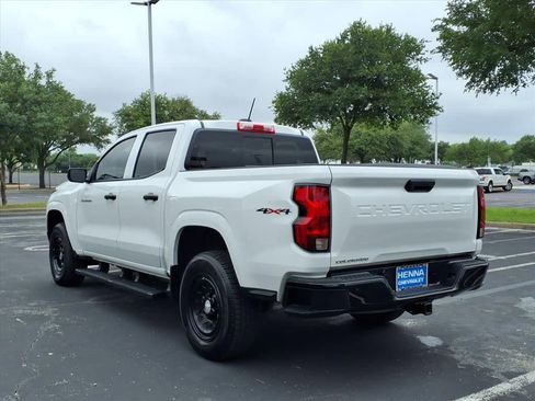 Used 2024 Chevrolet Colorado W/T w/ WT Convenience Package II AWD/4WD image 8