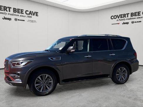 Used 2023 INFINITI QX80 Luxe w/ Cargo Package image 4