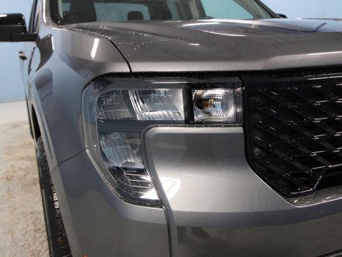 New 2025 Ford Maverick XLT w/ Black Appearance Package image 31