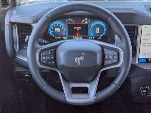 New 2026 Ford Bronco Outer Banks AWD/4WD image 10