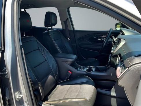 Used 2023 GMC Terrain AT4 AWD/4WD image 30