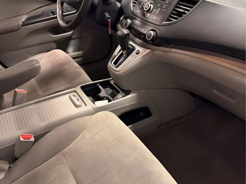 Used 2014 Honda CR-V LX image 16