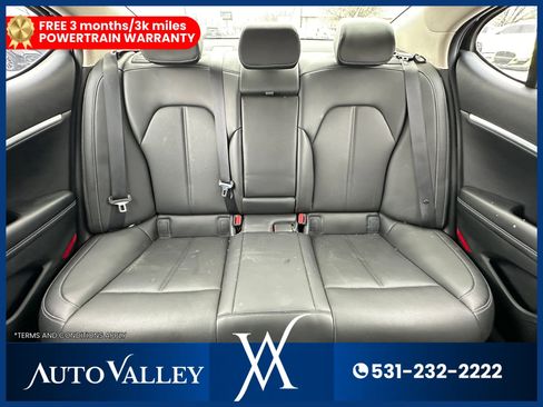 Used 2025 Genesis G70 2.5T RWD image 36