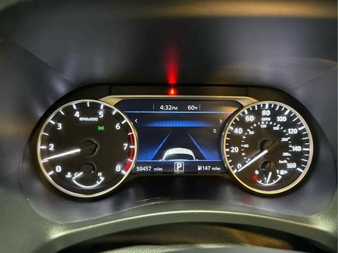 Certified 2024 Nissan Sentra SV image 16