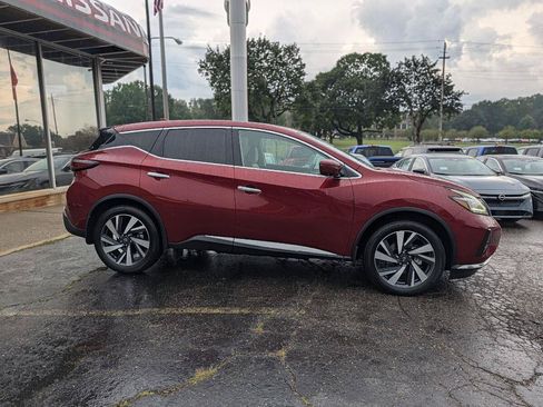 Used 2024 Nissan Murano SL AWD/4WD image 13