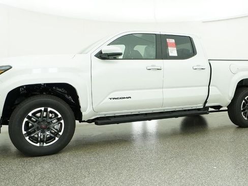 New 2026 Toyota Tacoma TRD Sport AWD/4WD image 18