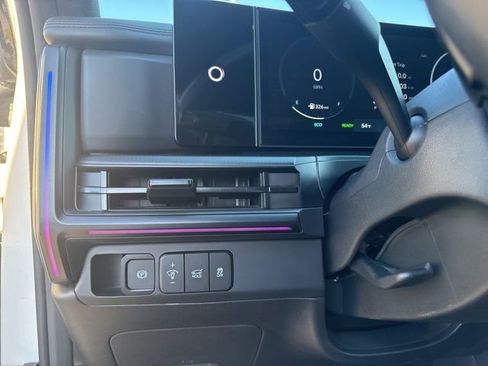 Used 2025 Hyundai Santa Fe Calligraphy image 27