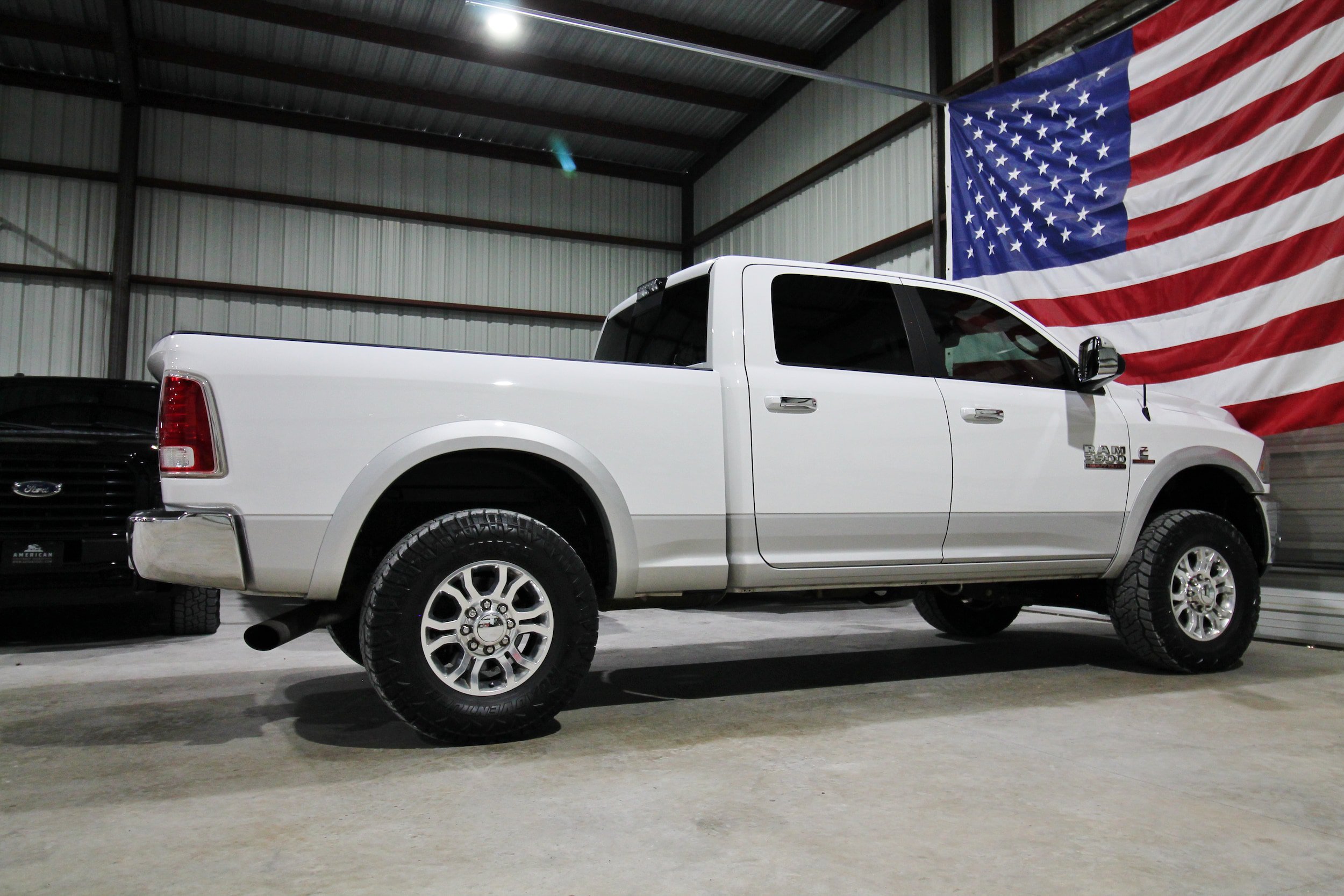 Used 2018 RAM 3500 Laramie AWD/4WD image 12