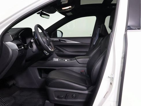 Used 2025 INFINITI QX60 Luxe w/ Black Edition AWD/4WD image 10