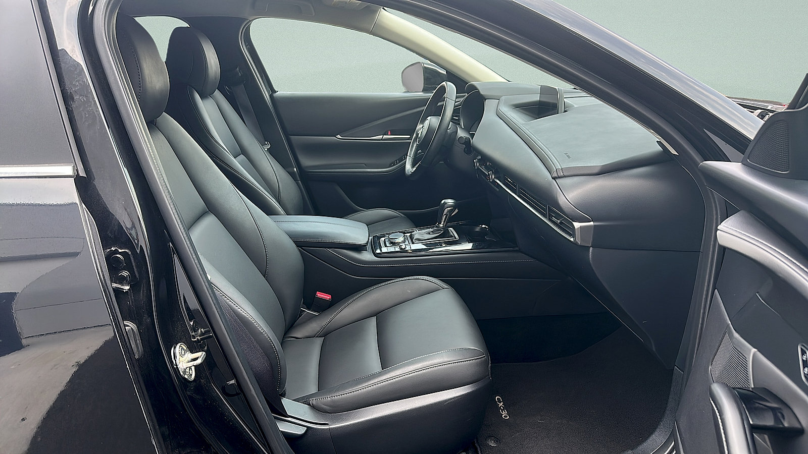 Used 2024 MAZDA CX-30 AWD 2.5 S w/ Select Sport Pkg image 27