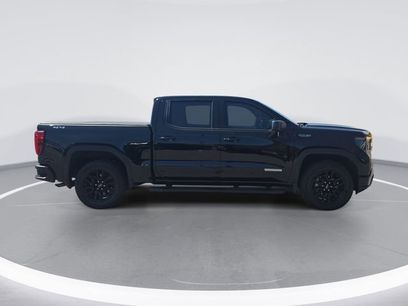 Used 2024 GMC Sierra 1500 Elevation w/ LPO, Elevation Black Package