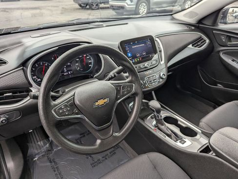 Certified 2024 Chevrolet Malibu LT image 11