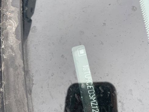 Used 2021 GMC Sierra 1500 Elevation w/ Preferred Package image 19