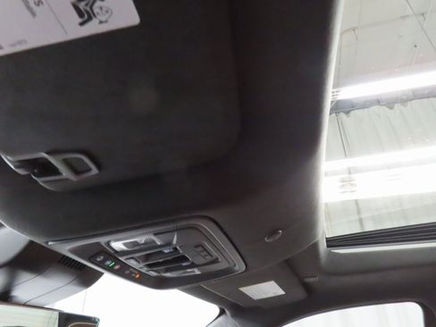 Used 2022 GMC Sierra 1500 Denali Ultimate image 22