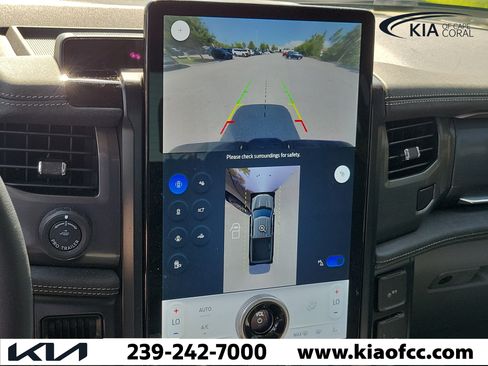 Used 2025 Ford F150 Lightning Flash AWD/4WD image 29