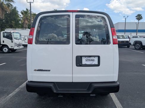 New 2025 Chevrolet Express 2500 w/ Driver Convenience Package image 5