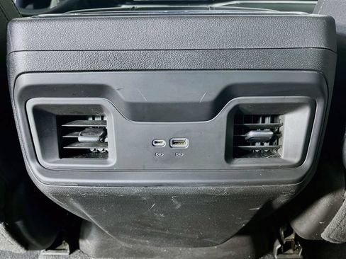 Used 2023 Chevrolet Silverado 1500 RST w/ Z71 Off-Road Package AWD/4WD image 32
