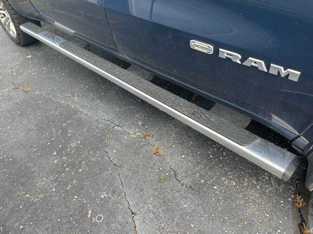 Used 2019 RAM 1500 Longhorn AWD/4WD image 6