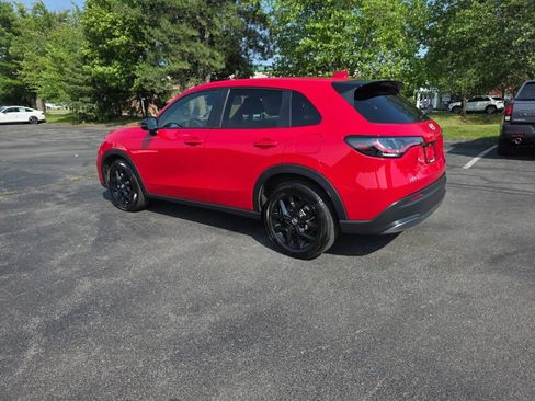 Used 2024 Honda HR-V Sport image 5