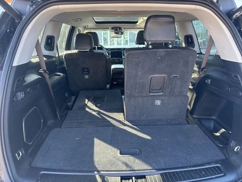 Used 2021 Jeep Grand Cherokee L Limited image 16