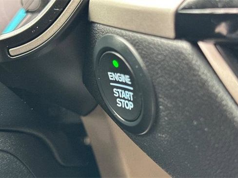 Used 2020 Ford Escape SEL image 23